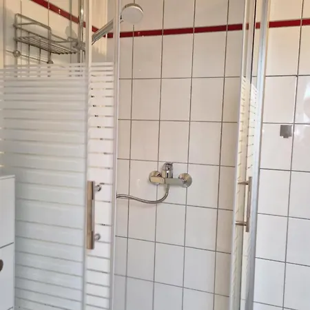 2 X Einzelbett Apartment *